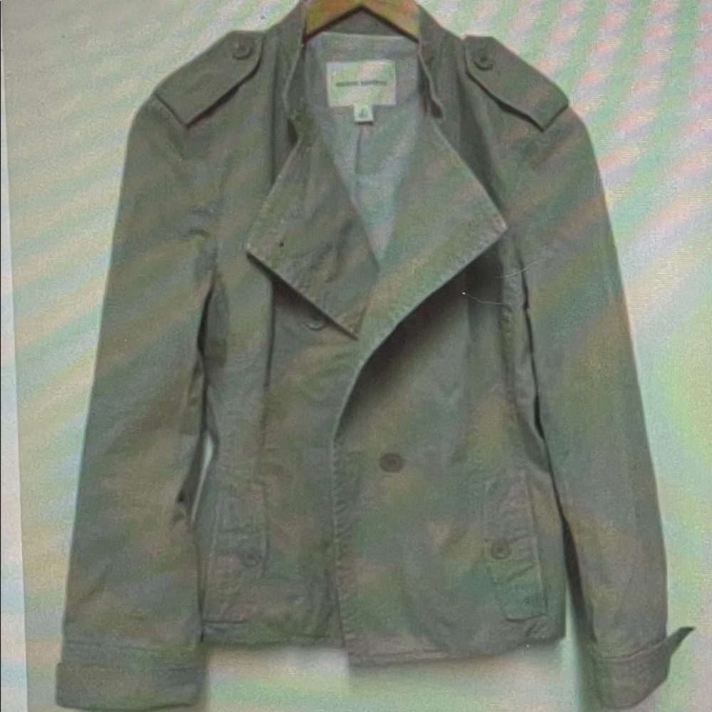 ISO Banana Republic Women's Gray Long Sleeve Button Front Jacket - size 4 or 6
